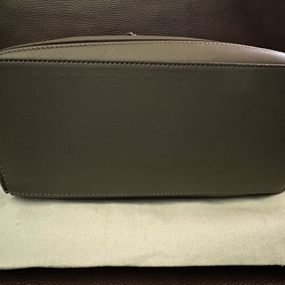 Loewe Puzzle - Small Dark Khaki Green - Picture 12 of 14